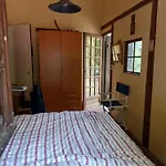 Maison De De Famille Sous Les Pins