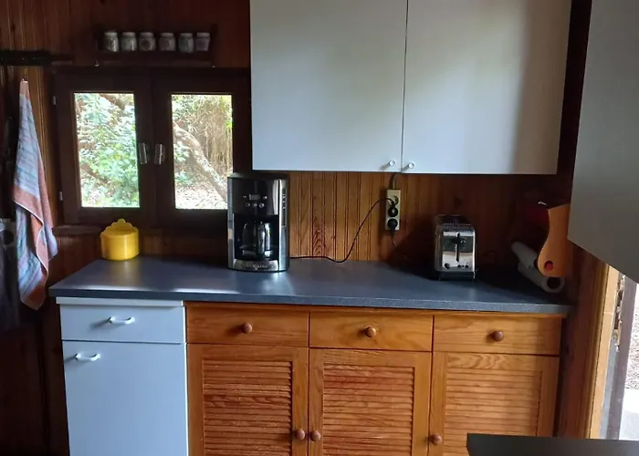 Maison De De Famille Sous Les Pins 度假居